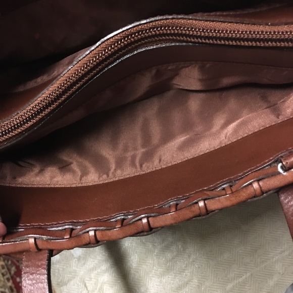 Etienne Aigner - wicker purse, cognac/ color.😘 - Picture 6 of 6